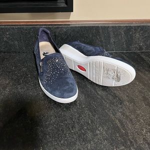 Women’s Anne, Klein, sport shoes, loafer style size 7 1/2